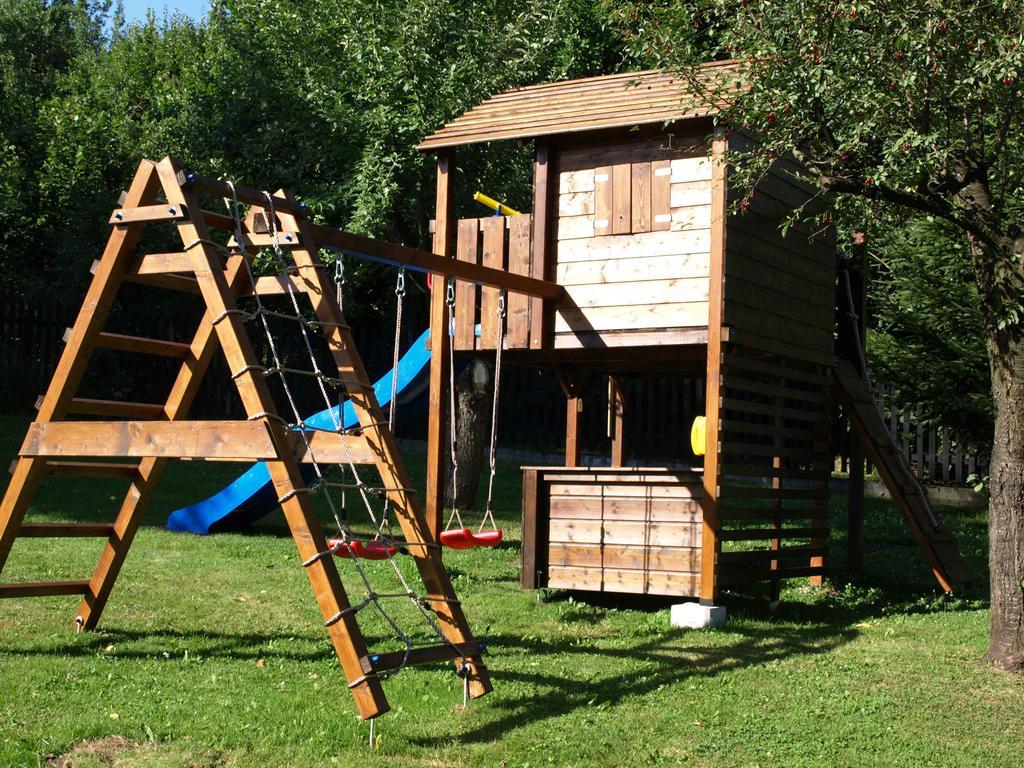 Dom Ogrodnika Apartman Jezow Sudecki Kültér fotó